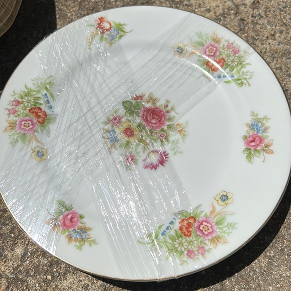 Monarch Sunnyvale salad/bread plates set of three (3) - Picture 1 of 2